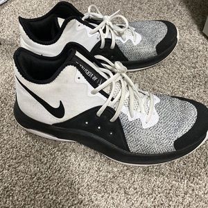 Nike Athletic Shoes 👟